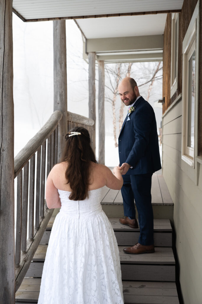 First look for winter Elopement with Maine Huts and Trials